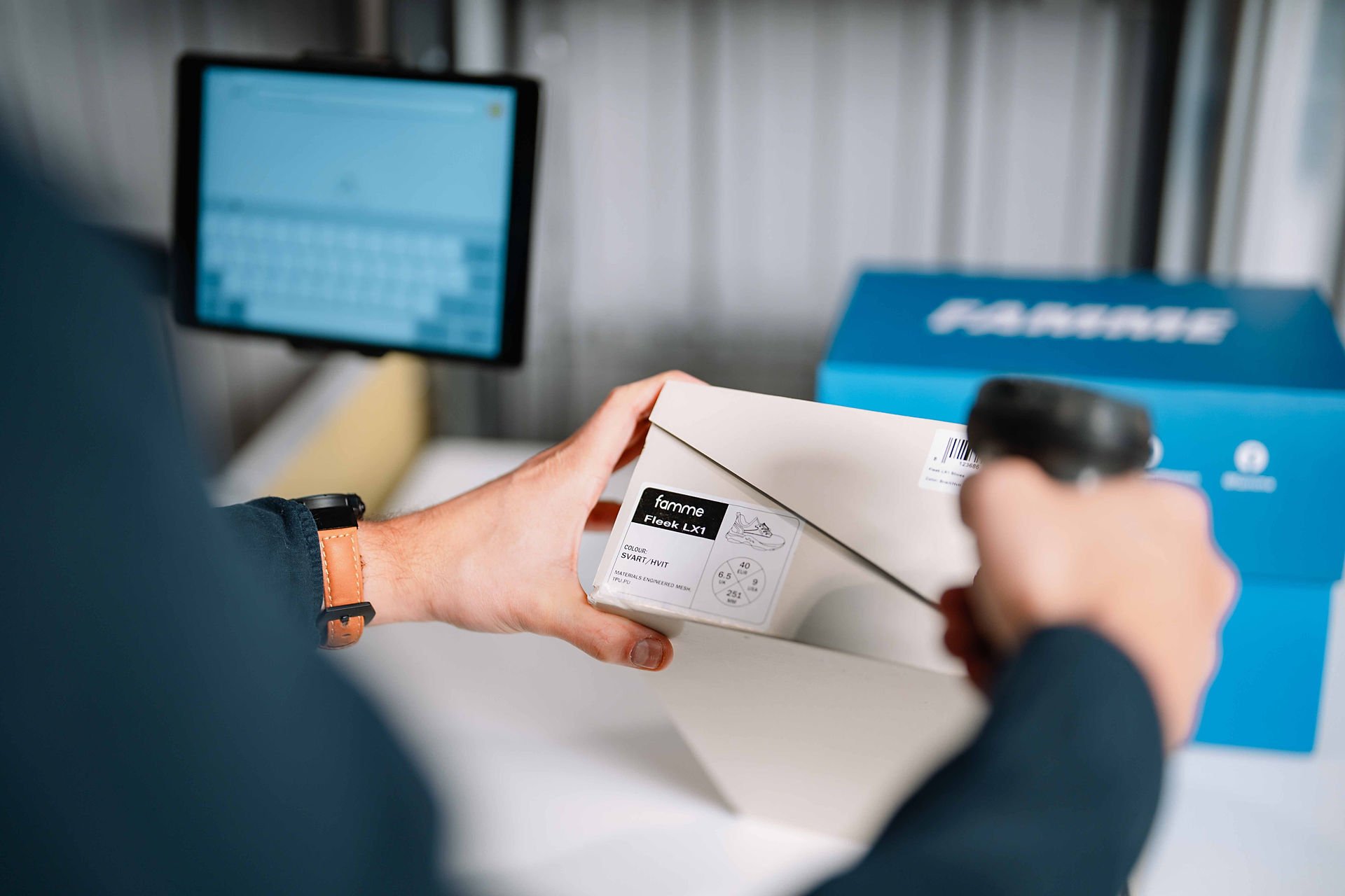 Affordable warehouse automation for small and mid-sized businesses using compact cube storage system